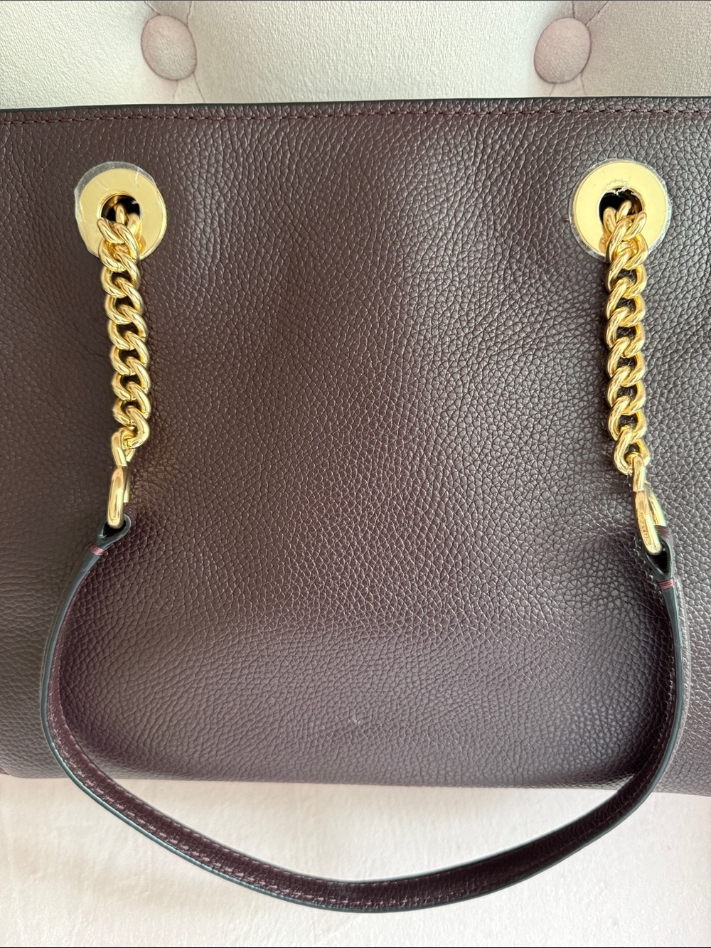 Coach 57107 Turnlock Chain Tote 27 in Oxblood - Picture 4 of 11